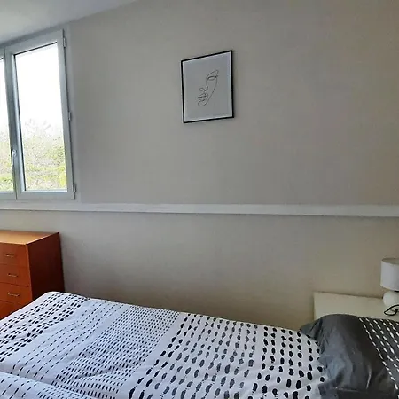 Moderne, Vue Mer, Pour 4 Personnes Plage-des-Demoiselles